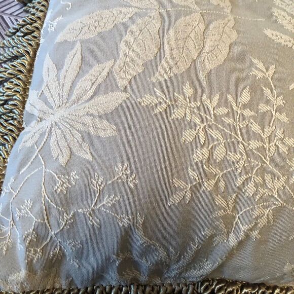 Vintage Tapestry Throw Pillow w/ Tassels Gold Tone Autumn Maple Leaf Print - Picture 2 of 9